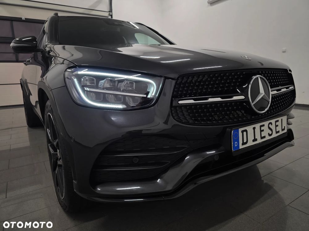 Mercedes-Benz GLC 220 d 4Matic 9G-TRONIC AMG Line Plus - 30