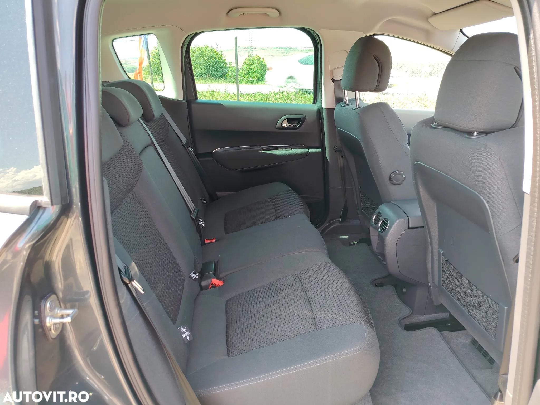 Peugeot 3008 BlueHDi 120 Stop & Start Style - 12