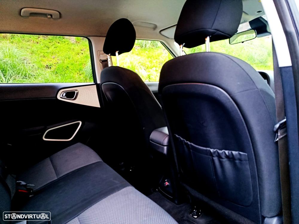 Kia e-Soul 64kWh - 7