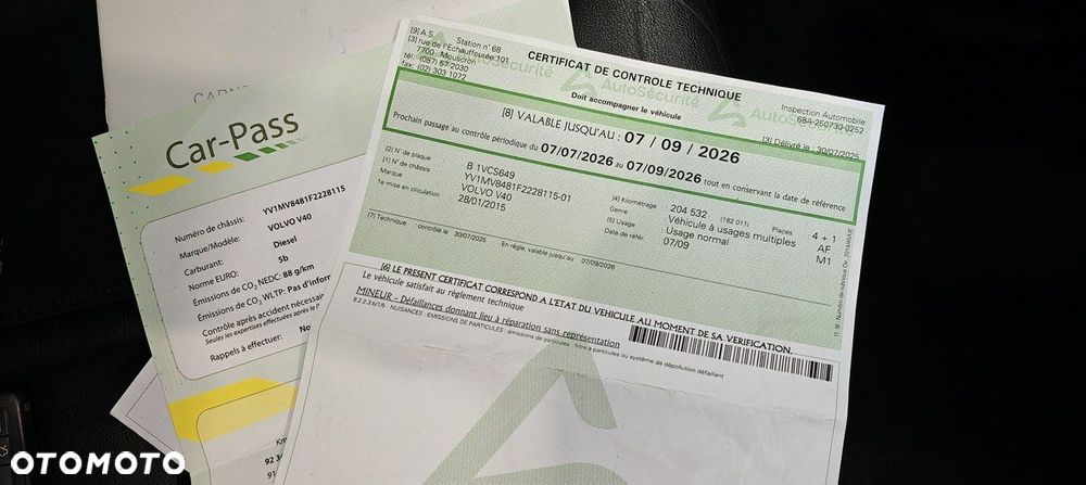 Volvo V40 D2 Kinetic - 26