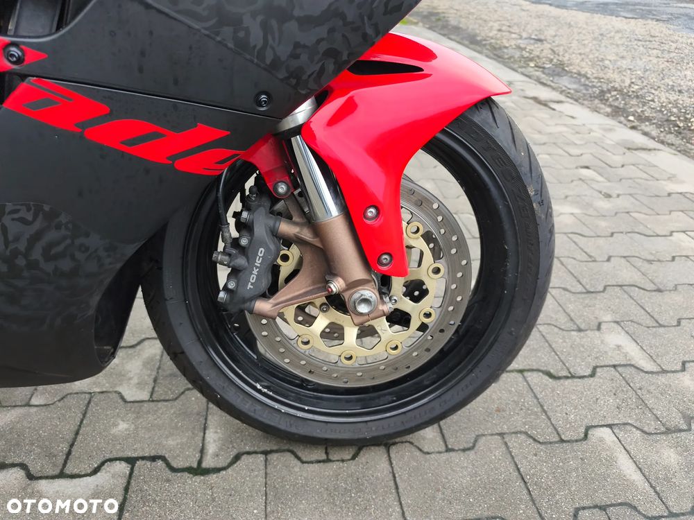 Honda CBR - 18