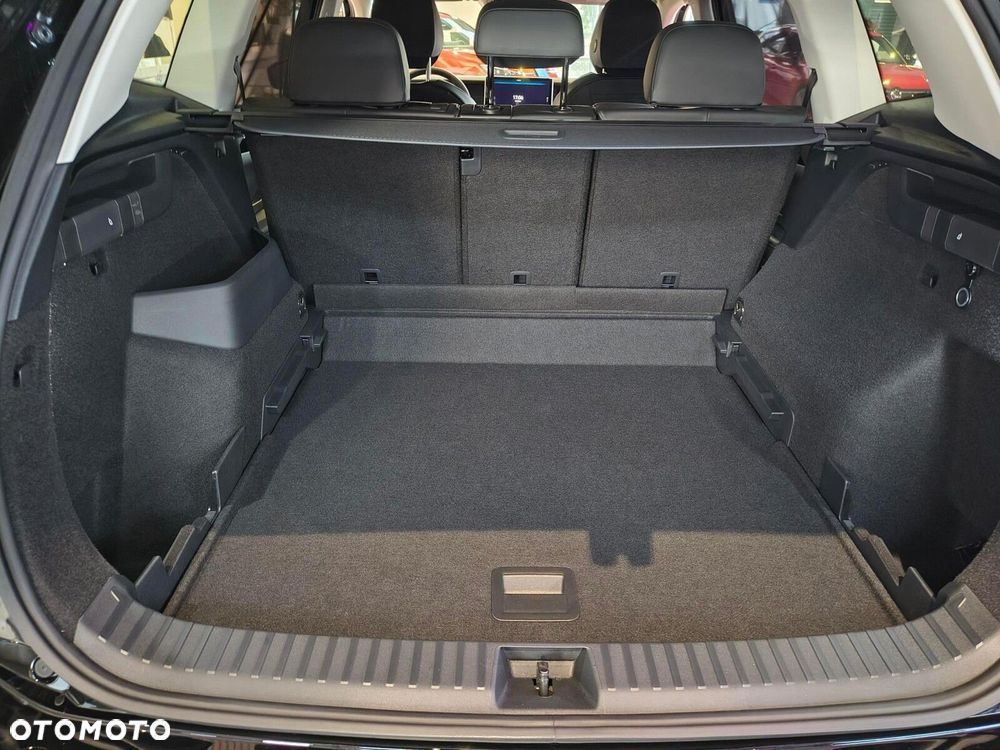 Volkswagen Tayron 1.5 eTSI mHEV Elegance DSG - 14