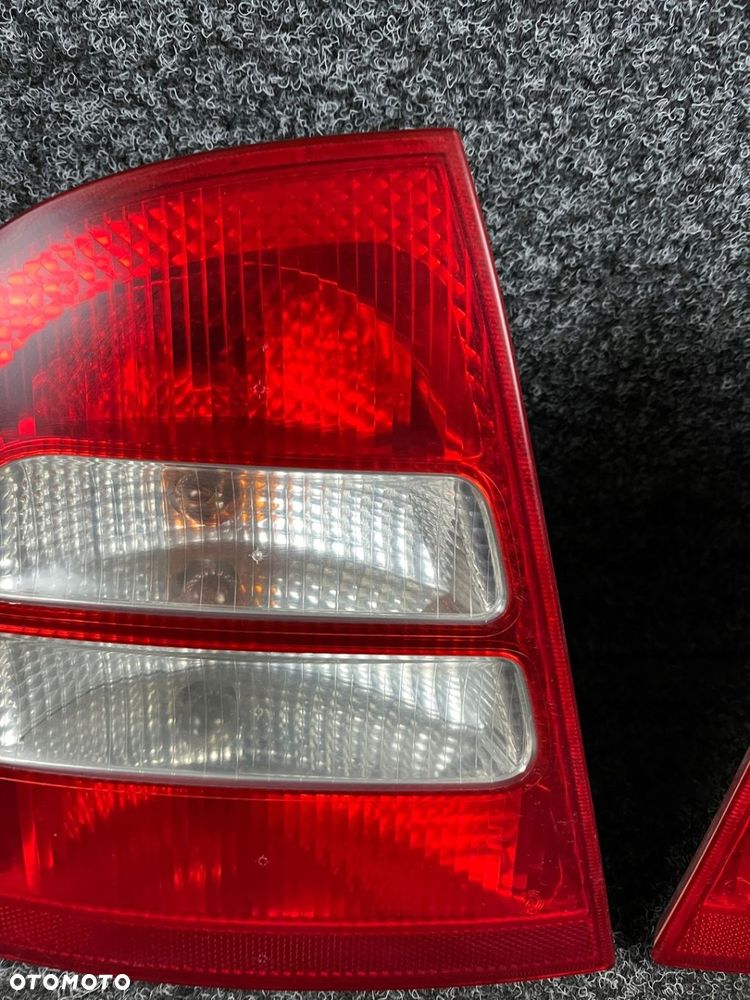 skoda octavia I lift hb lampa prawa  lewa tył tylna OE europa - 3