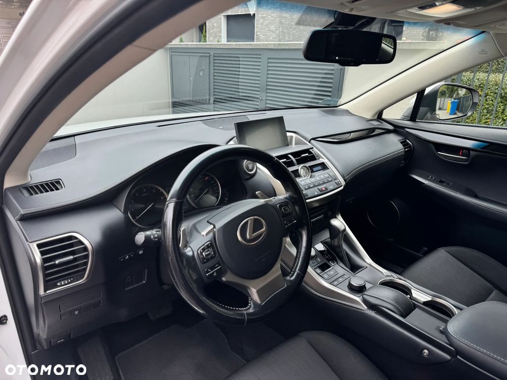 Lexus NX 200t Elite AWD - 8