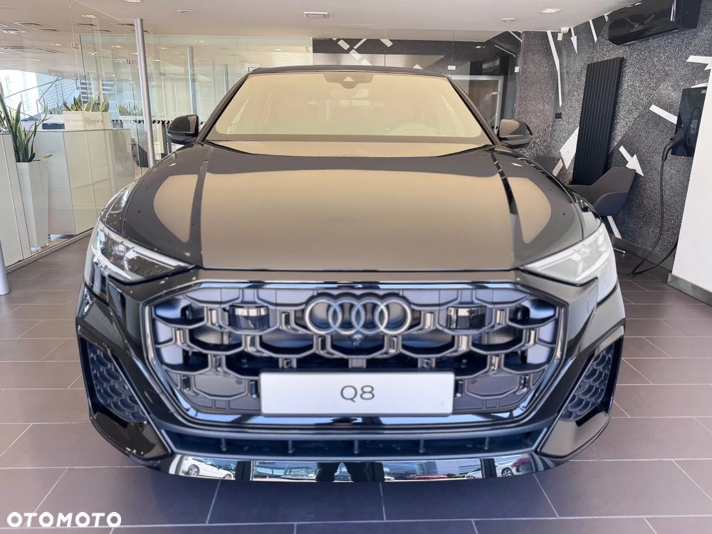 Audi Q8 - 3