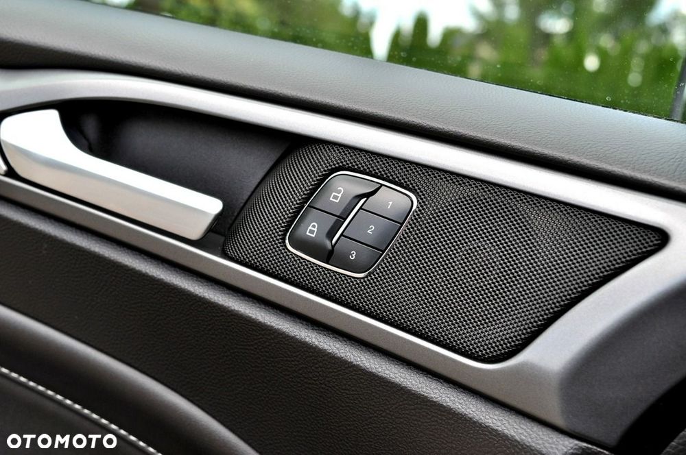 Ford Mondeo 2.0 EcoBlue Titanium - 18