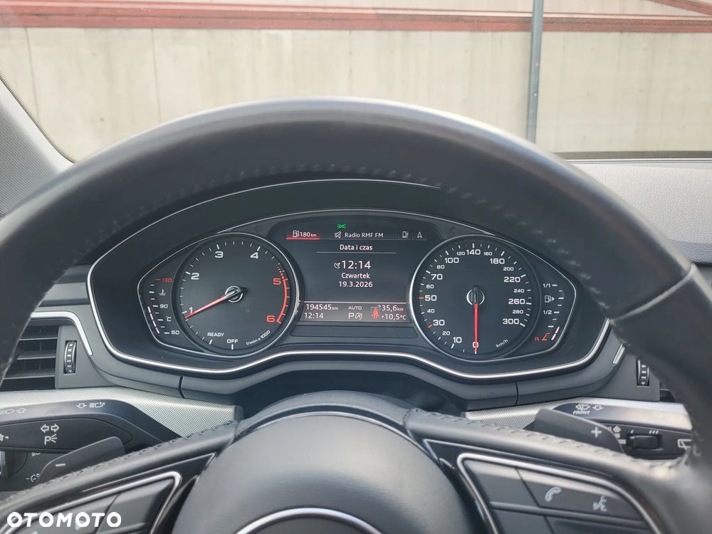 Audi A4 Avant 40 TDI quattro S tronic - 34