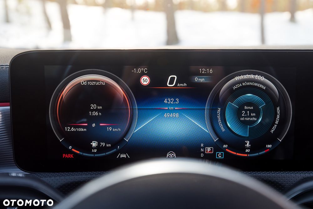 Mercedes-Benz CLA 250 4-Matic AMG Line - 31