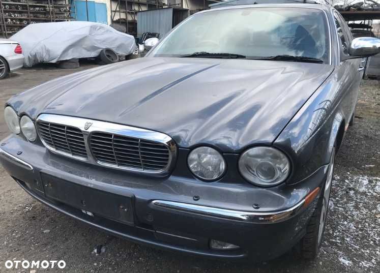 Jaguar XJ X350 na Części HGZ LHL PEC 2.7 Europa Przód Tył Chrom - 1