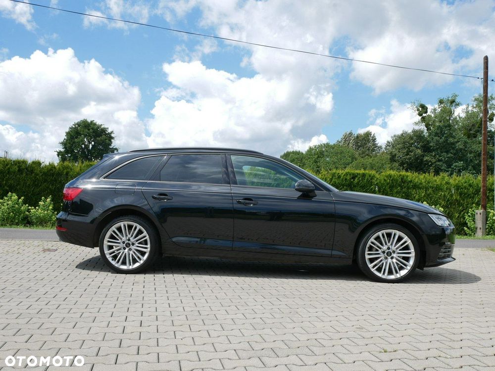 Audi A4 Avant - 11