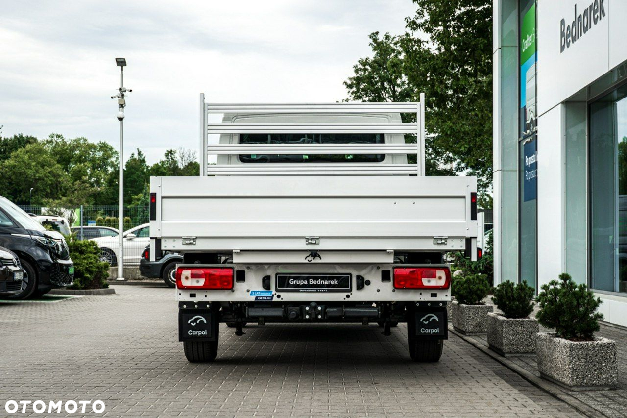 Volkswagen Crafter - 14
