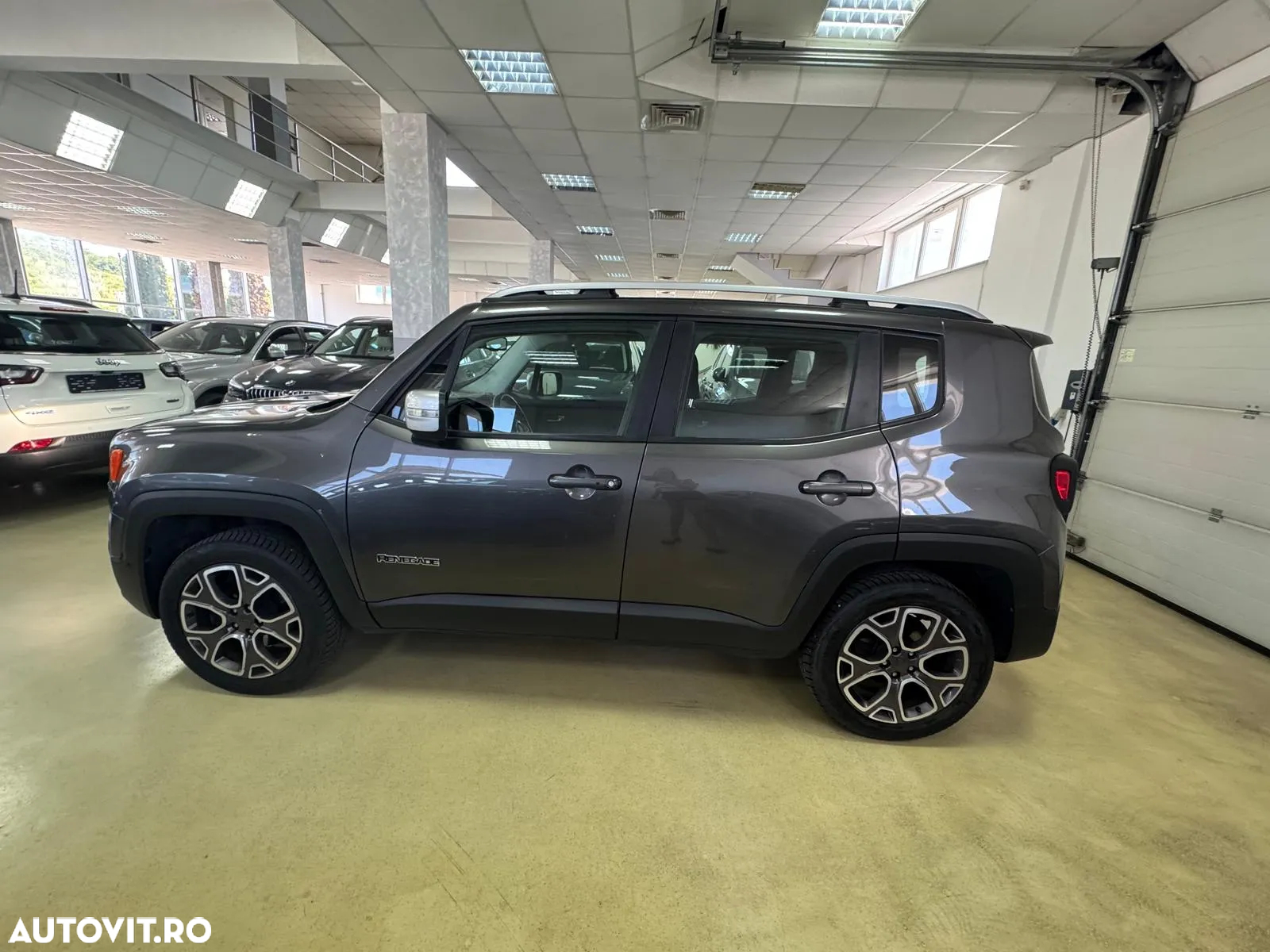 Jeep Renegade 2.0 M-Jet 4x4 Limited - 11