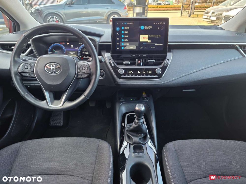 Toyota Corolla - 17