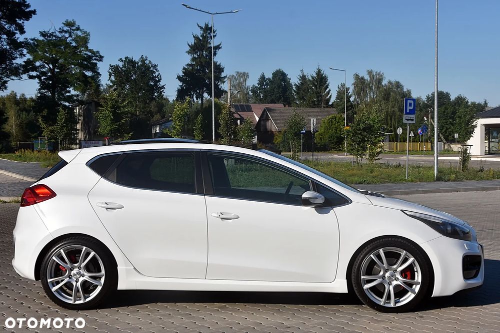 Kia Ceed 1.6 T-GDI GT XL - 9