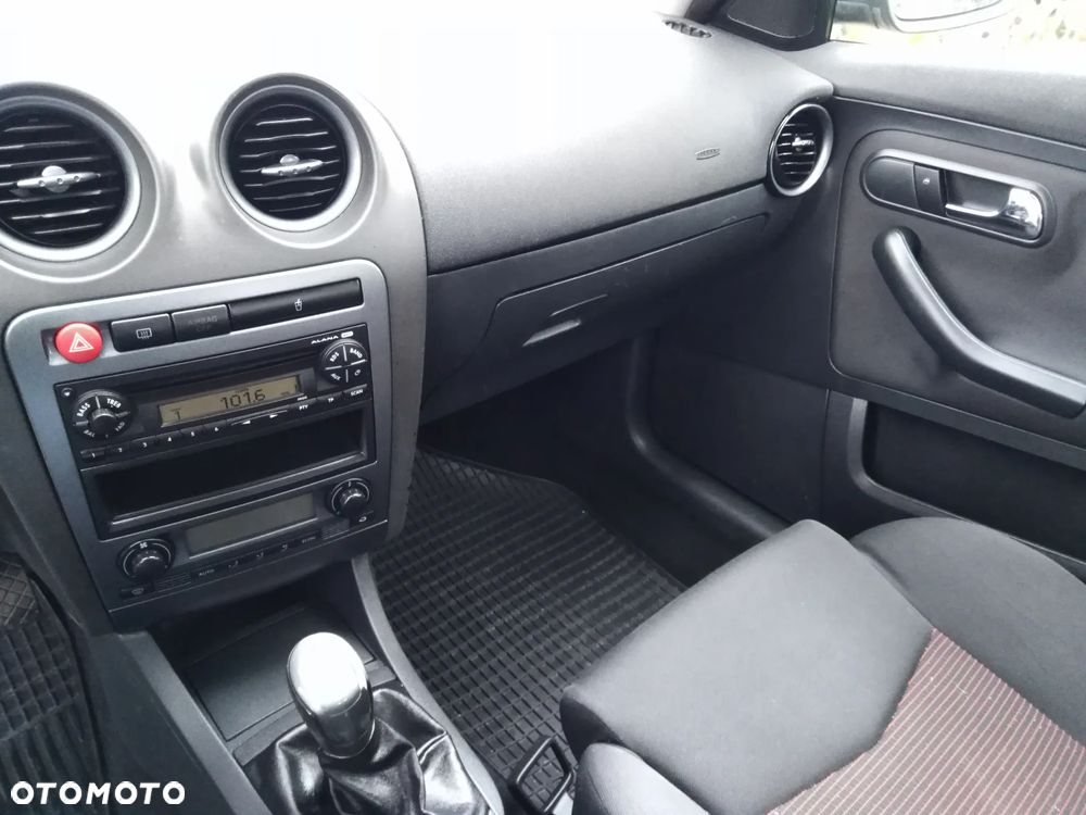 Seat Ibiza 1.4 TDI Stylance - 9