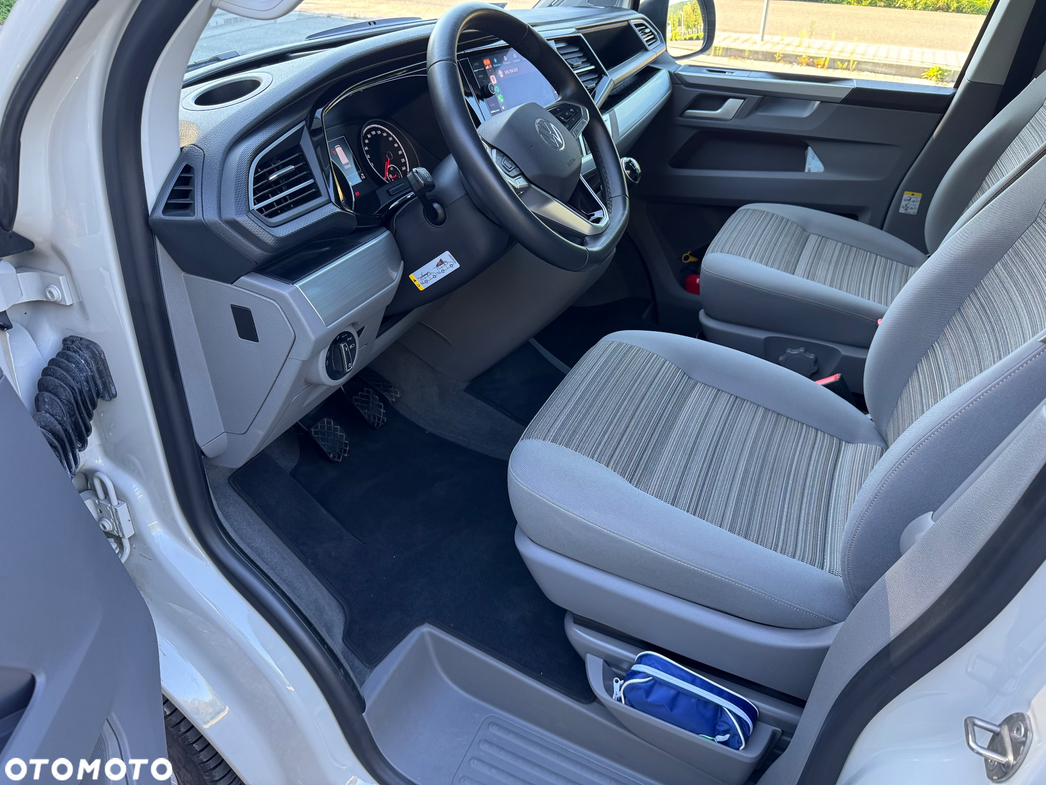 Volkswagen California - 12