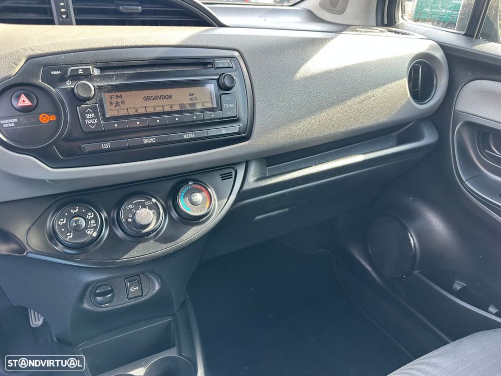 Toyota Yaris 1.4 D-4D Active+AC - 11