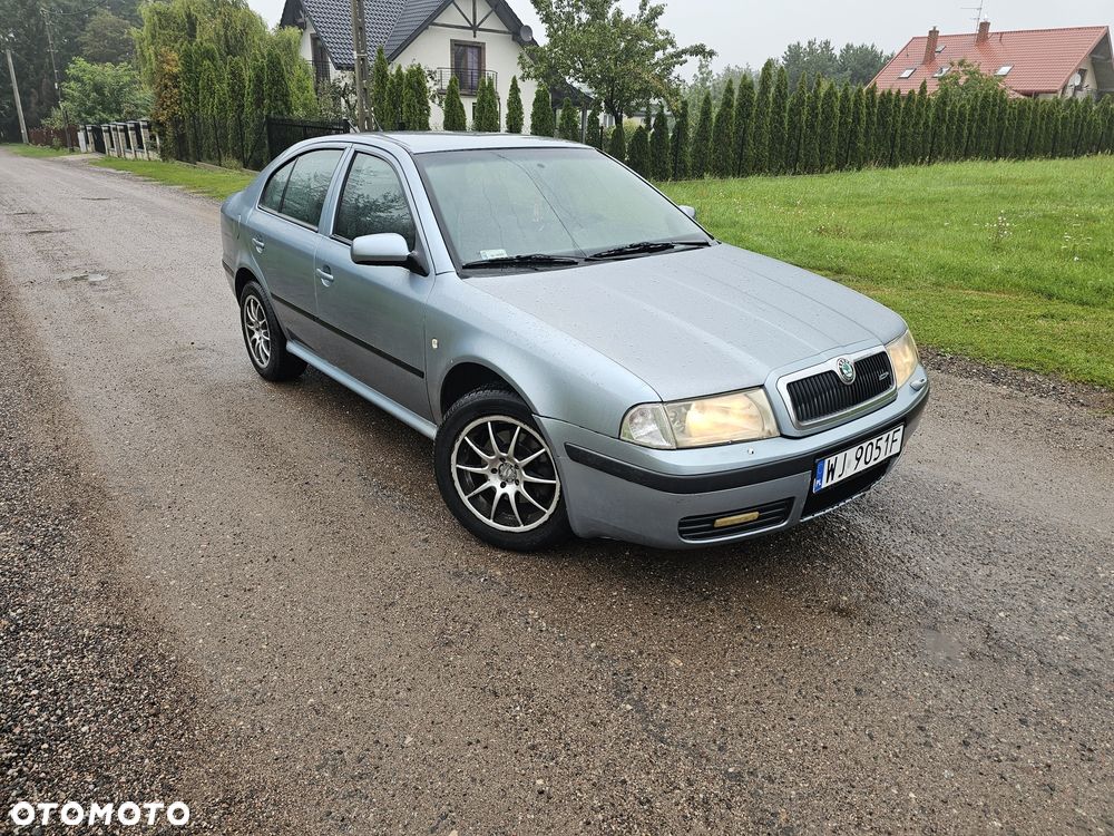 Skoda Octavia - 1