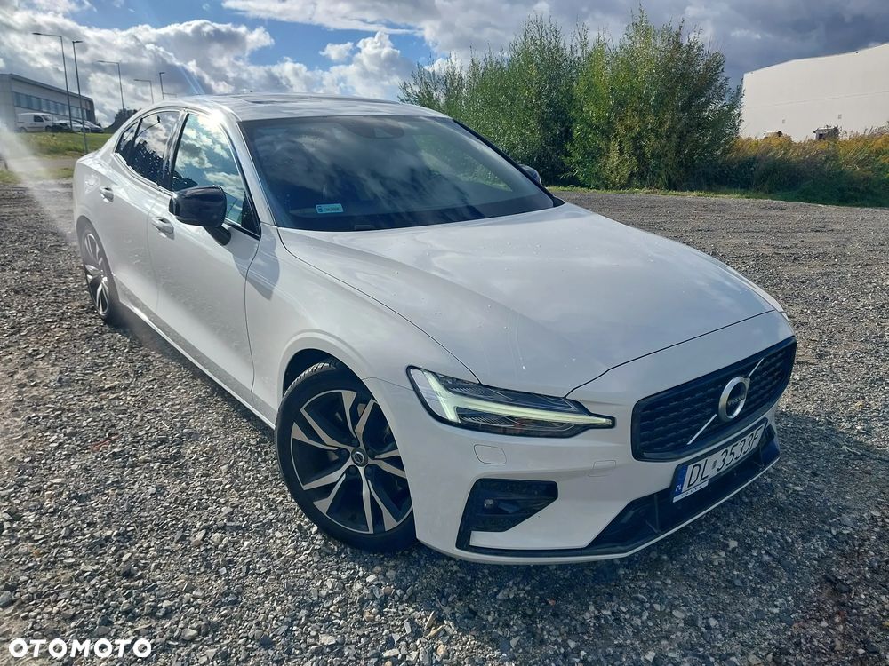 Volvo S60 B5 B R-Design - 5