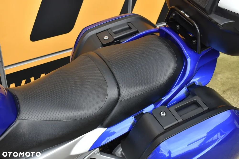 Yamaha FJR - 12