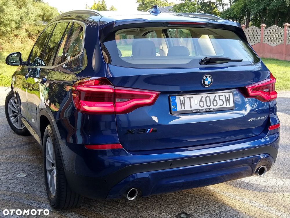 BMW X3 xDrive20d Luxury Line - 8