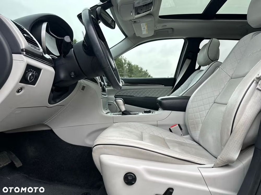 Jeep Grand Cherokee 3.6 V6 Summit - 12