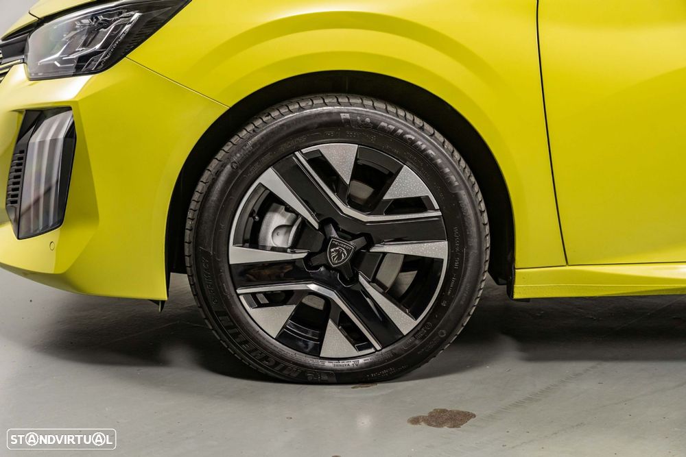 Peugeot 208 1.2 PureTech Allure - 18