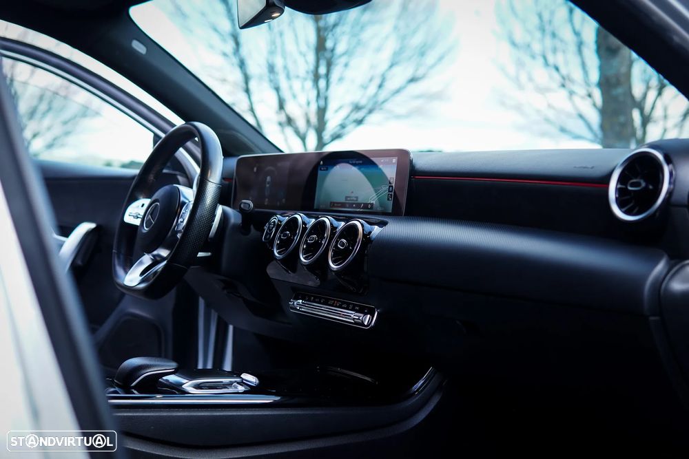 Mercedes-Benz A 180 d AMG Line Aut. - 33