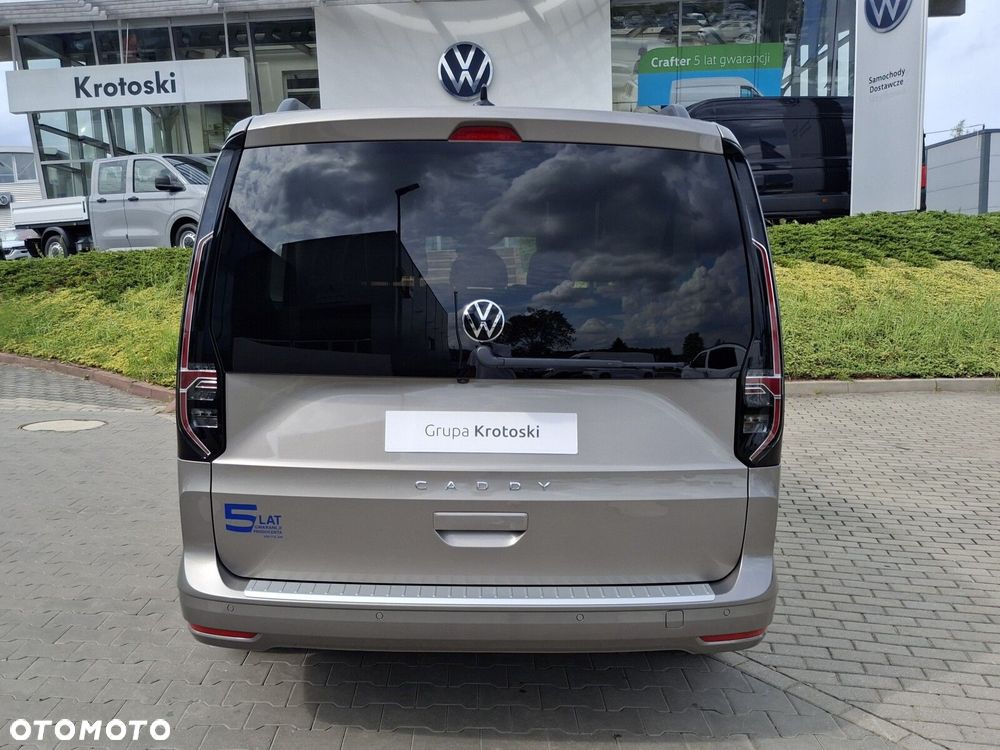 Volkswagen Caddy Maxi 1.5 TSI Life DSG - 9
