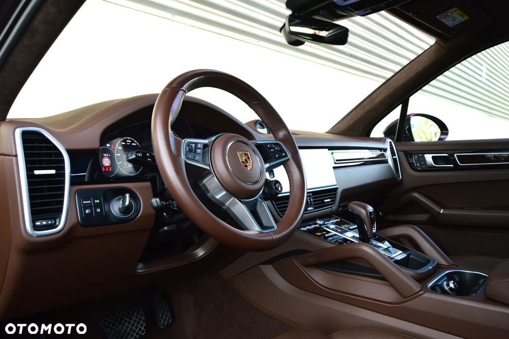 Porsche Cayenne E-Hybrid Platinum Edition - 15