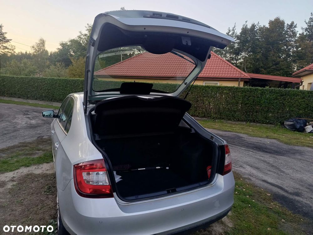 Skoda RAPID - 6