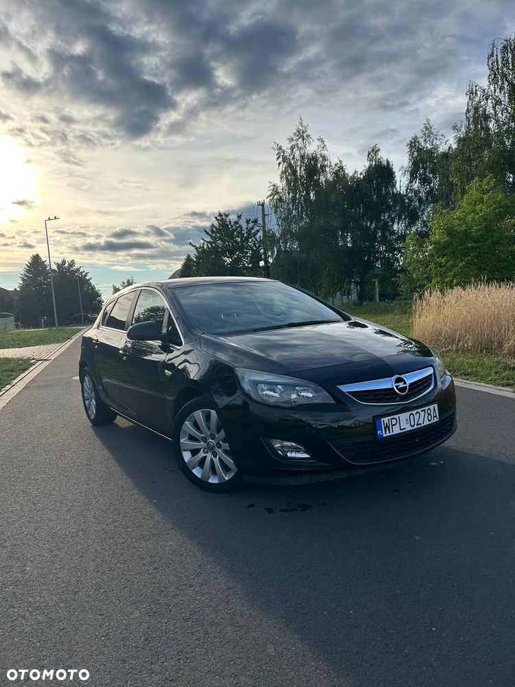 Opel Astra 1.7 CDTI Cosmo - 8