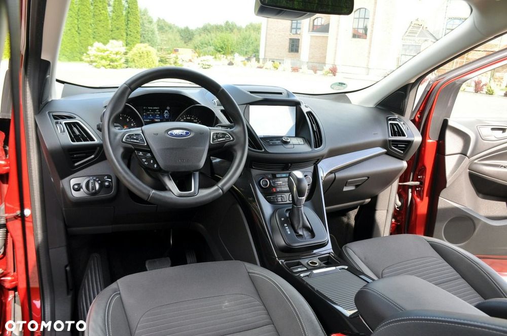 Ford Kuga - 28
