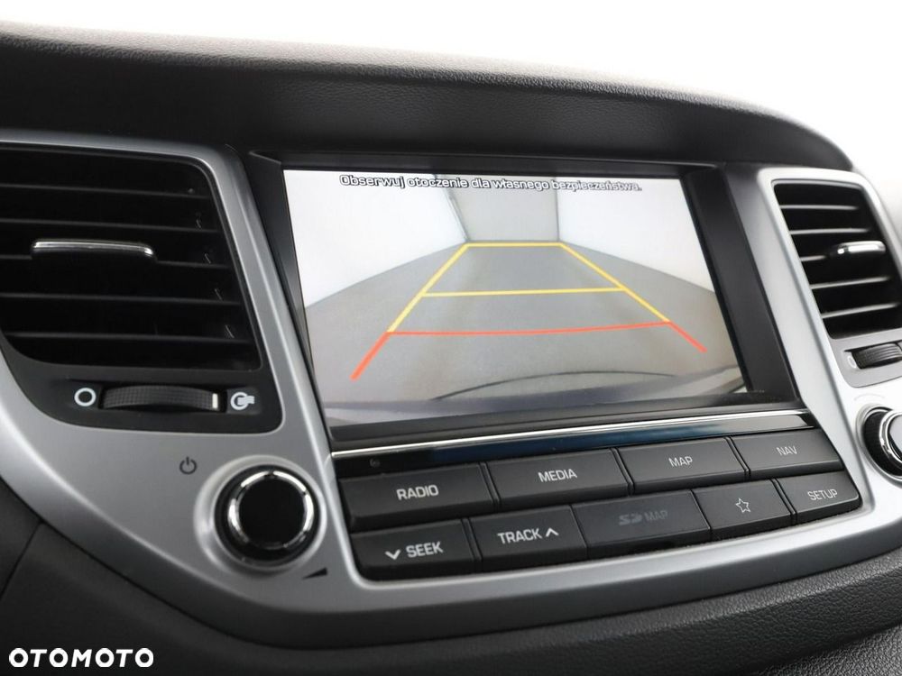 Hyundai Tucson 1.6 GDI BlueDrive Classic 2WD - 25