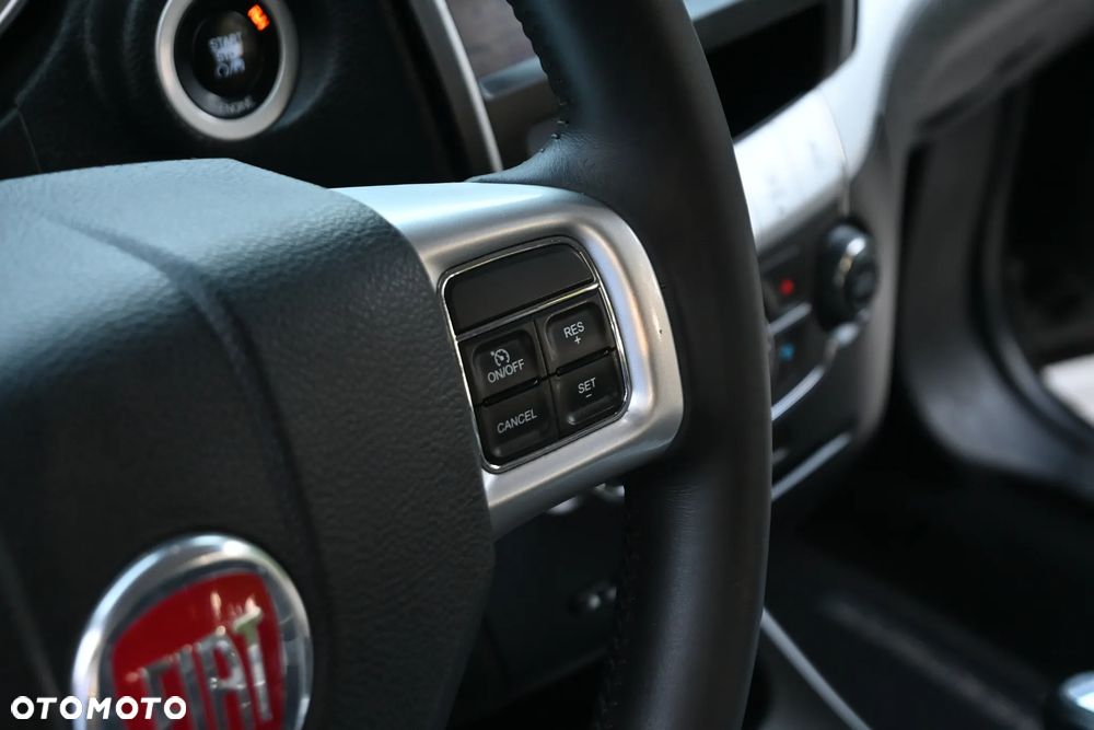 Fiat Freemont 3.6 V6 Black Code - 34