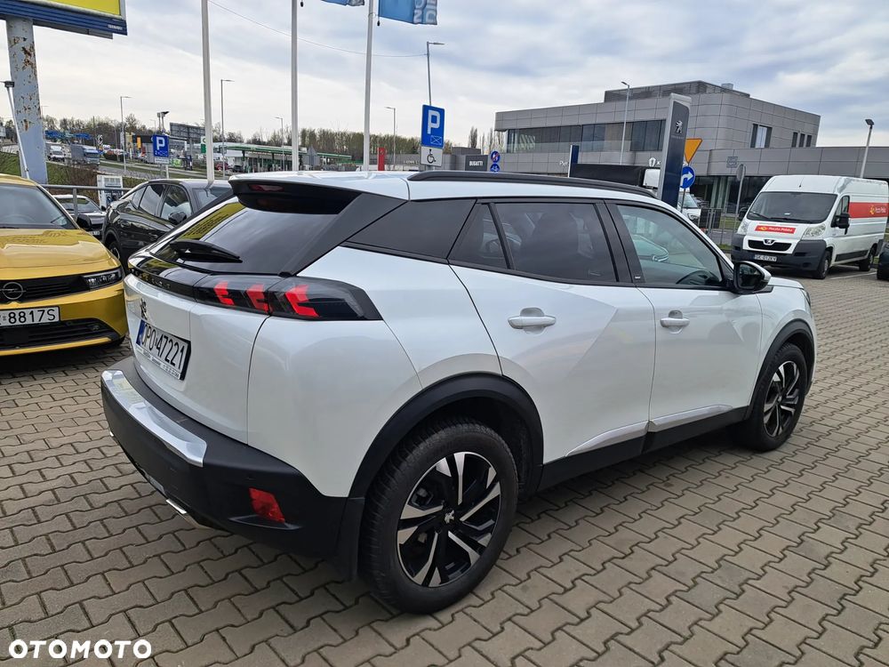 Peugeot 2008 1.2 Pure Tech GPF Allure S&S - 3