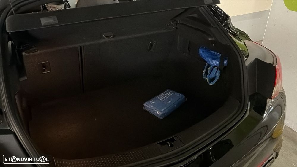 Opel Astra GTC 1.6 CDTi S/S J20 - 11