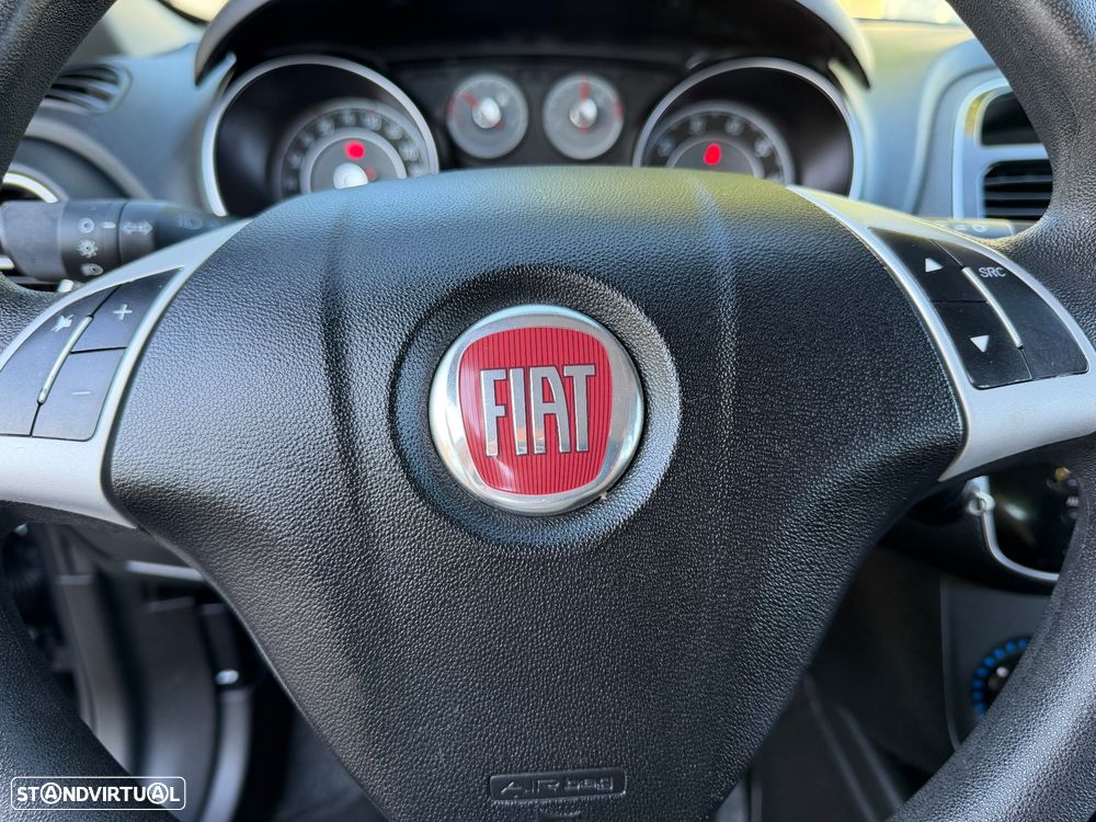 Fiat Punto 1.2 Lounge S&S - 9
