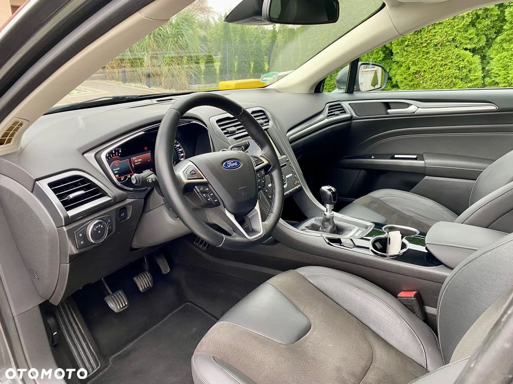Ford Mondeo Turnier 2.0 TDCi Start-Stopp Titanium - 10