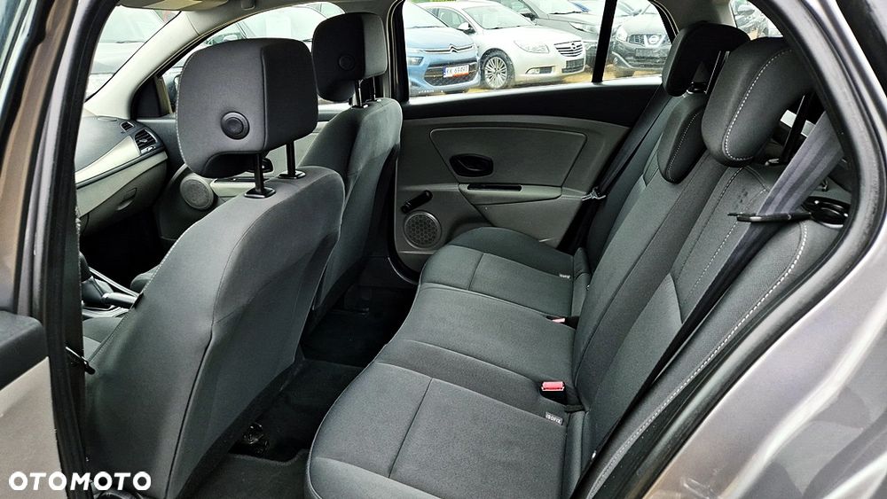 Renault Megane 1.6 16V 100 TomTom Edition - 34