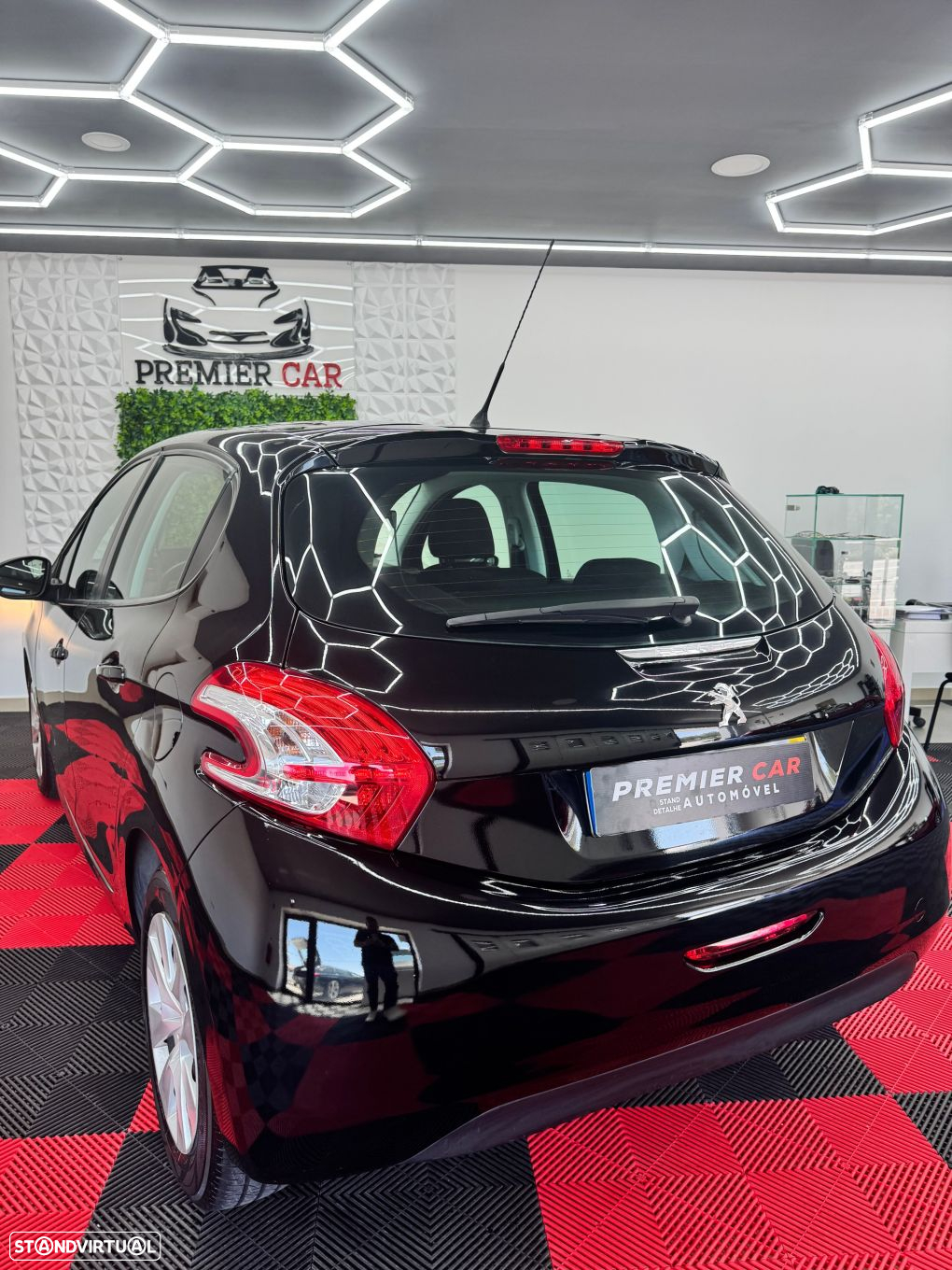 Peugeot 208 1.4 HDi Active - 20
