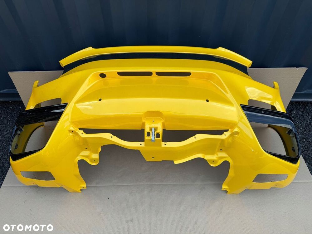 ZDERZAK FERRARI F12 TDF ORYGINAŁ CARBON SUPER STAN TYŁ - 1