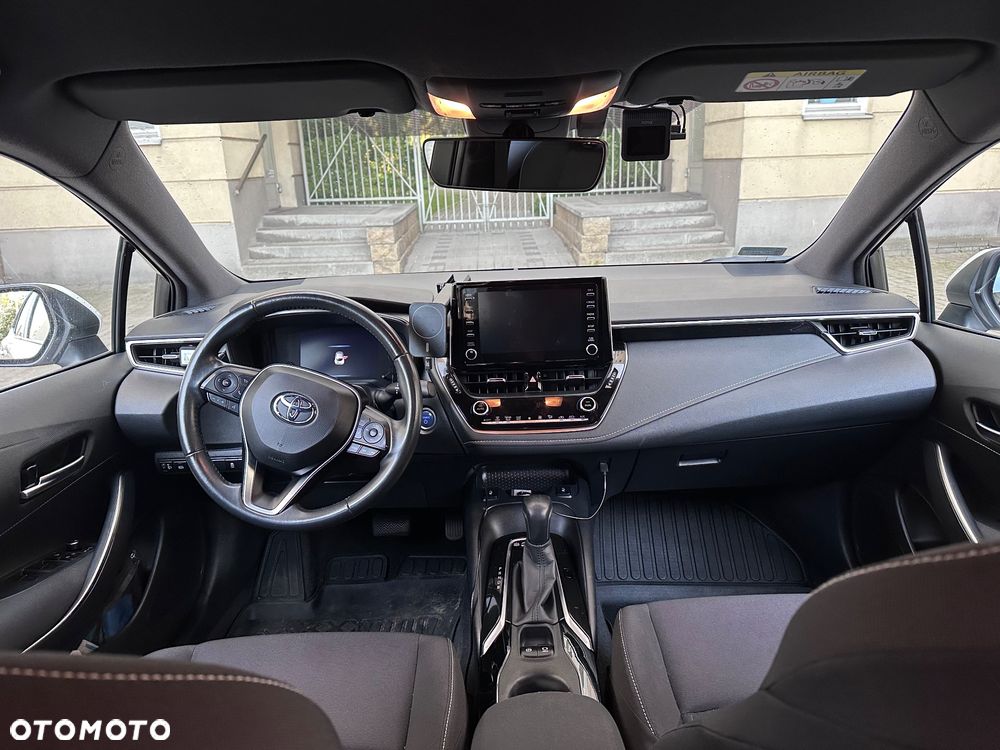 Toyota Corolla 1.8 Hybrid Comfort - 4