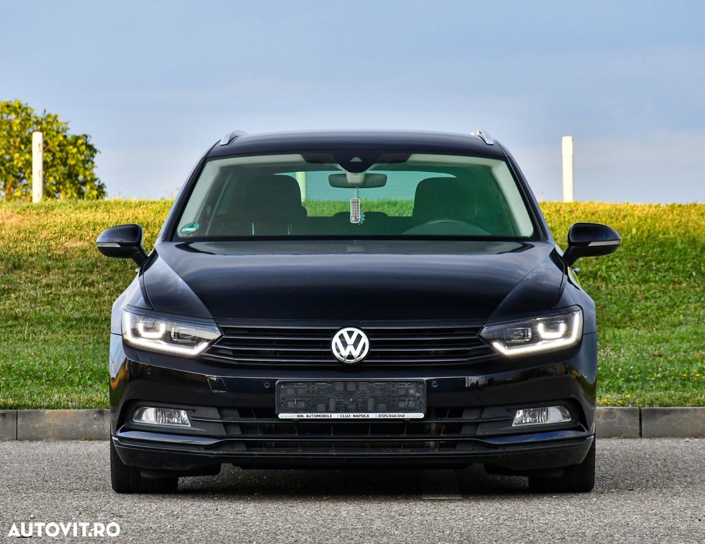Volkswagen Passat 2.0 TDI DSG Comfortline - 1