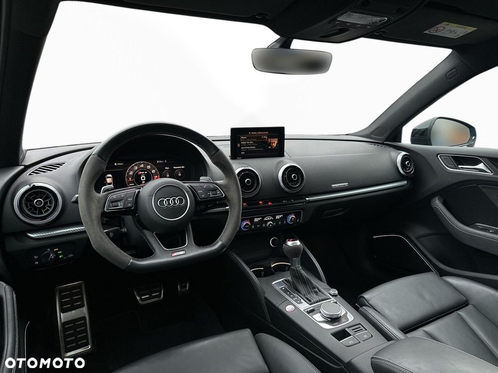 Audi RS3 Limousine 2.5 TFSI Quattro S tronic - 9