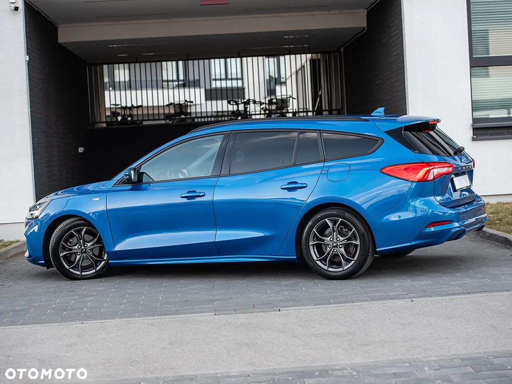 Ford Focus 1.5 EcoBlue Start-Stopp-System ST-LINE - 10