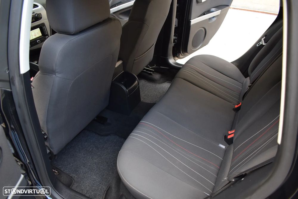 SEAT Leon 1.6 TDI Sport - 9