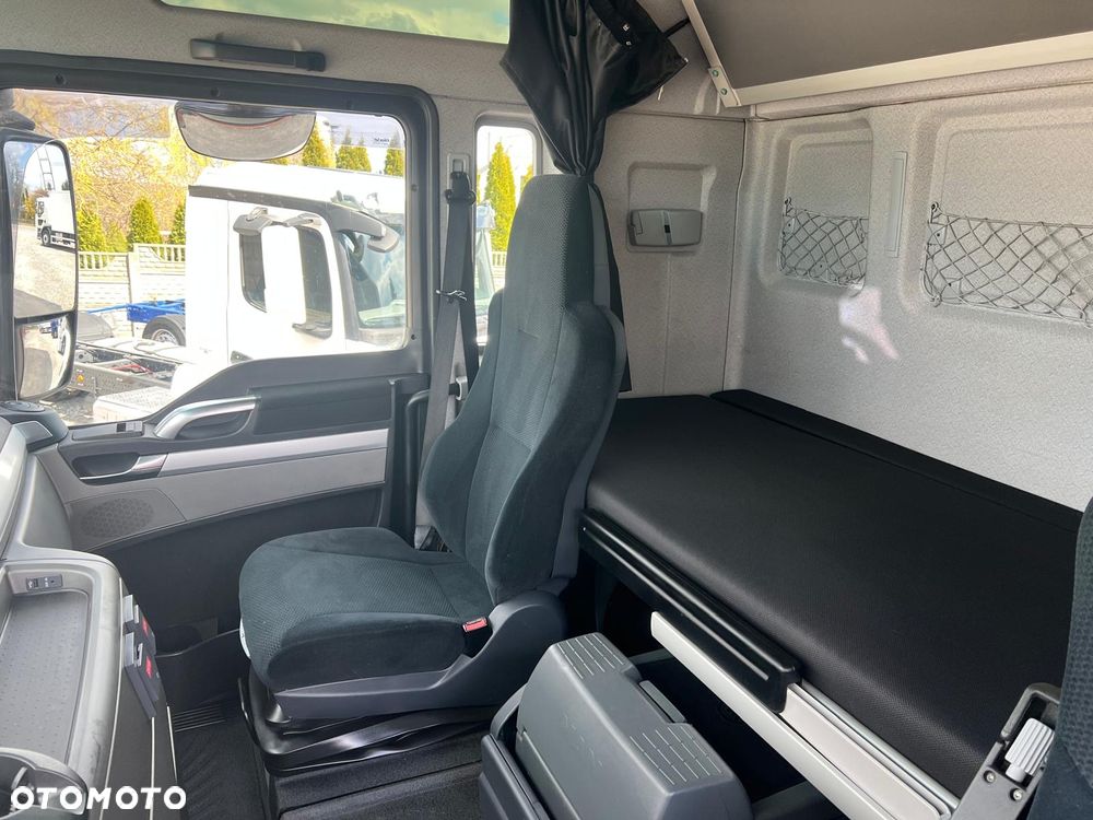 MAN TGX 26.480 / 6x2 / Burto - Firanka / - 16