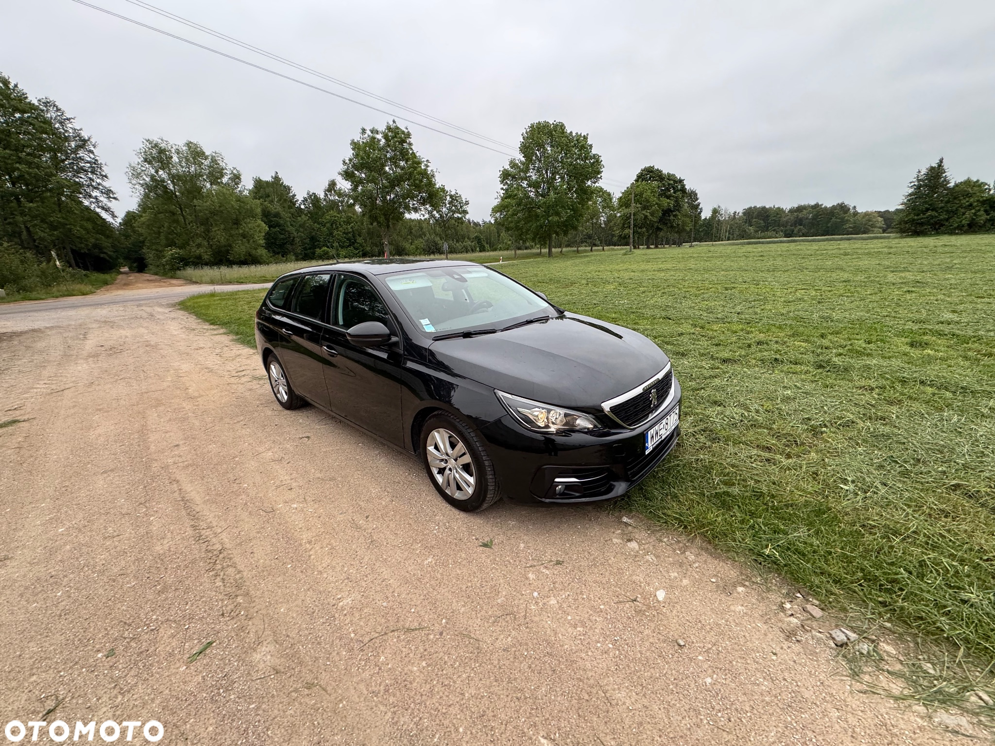 Peugeot 308 1.5 BlueHDi Allure S&S - 2