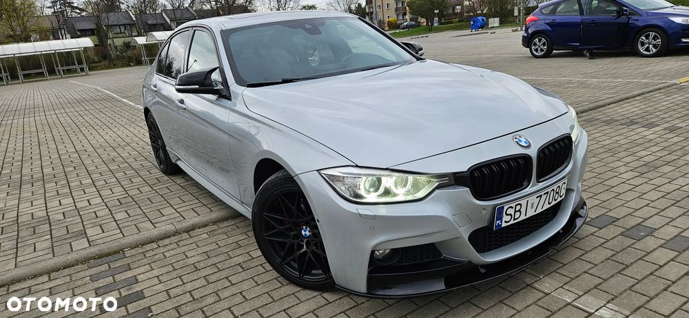 BMW Seria 3 320d xDrive Sport-Aut Luxury Line - 3